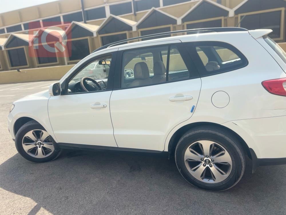 هيونداي سانتافي